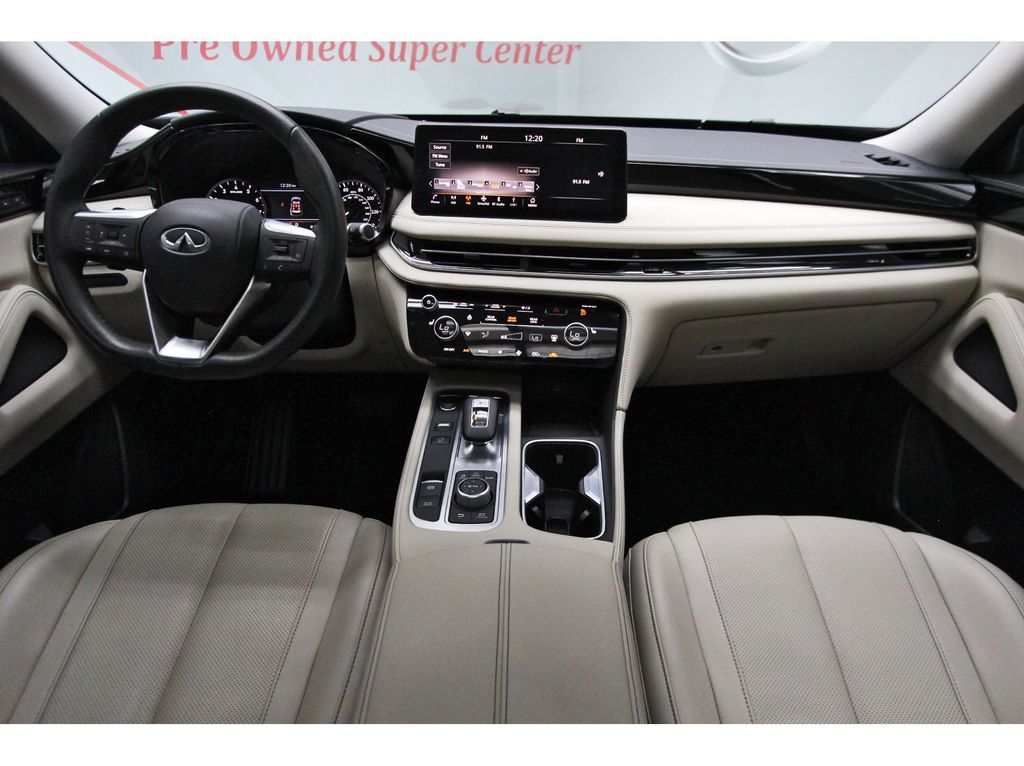 2025 INFINITI QX60 PURE Black at Central Houston Nissan