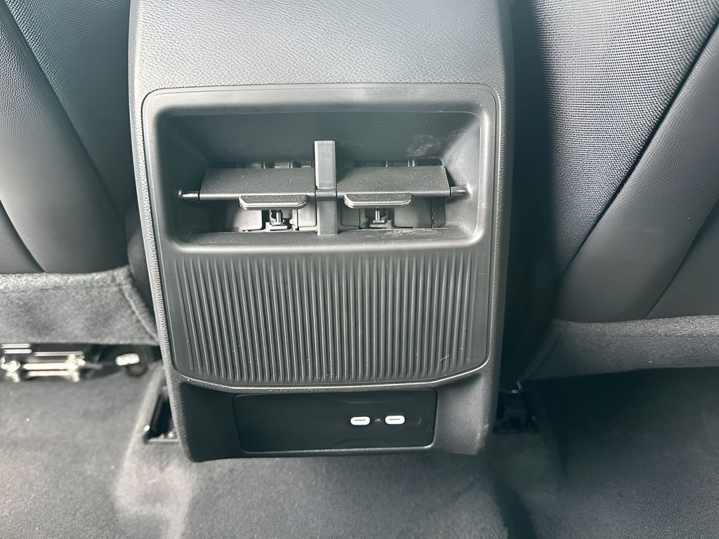 2026 Jeep Cherokee Limited - Photo 41