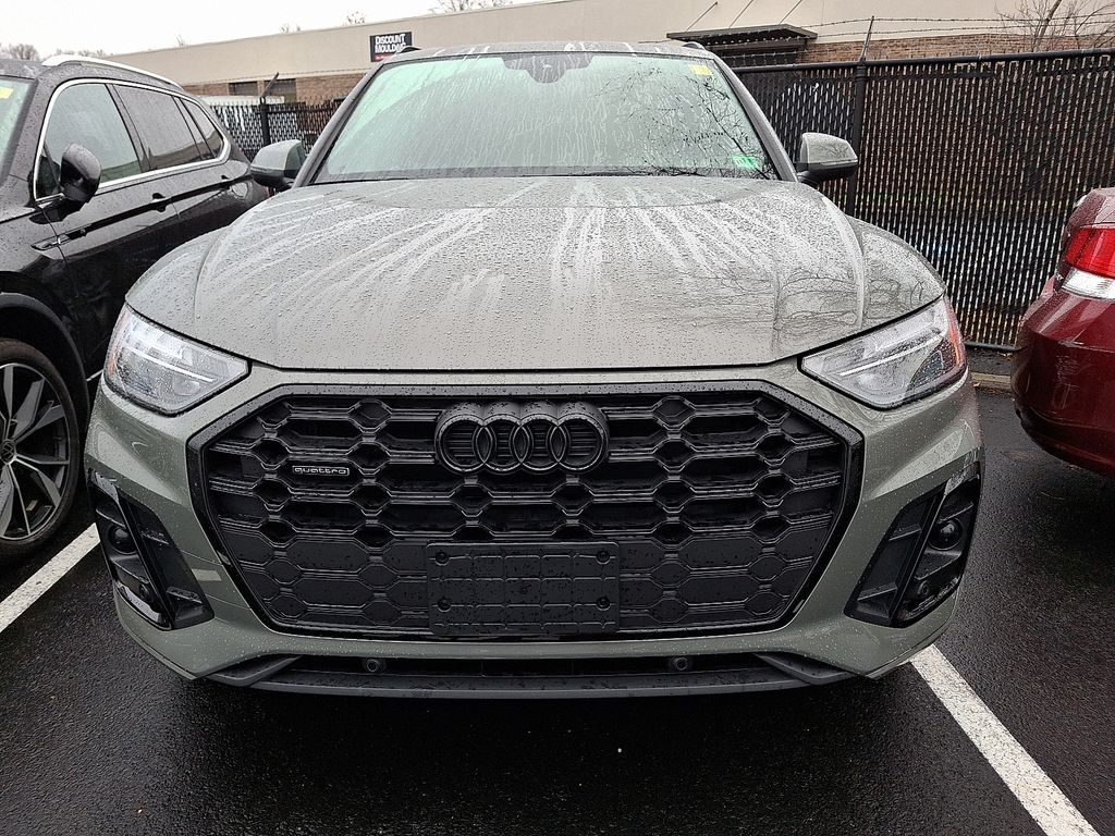 Thumbnail: 2025 Audi Q5 - 2