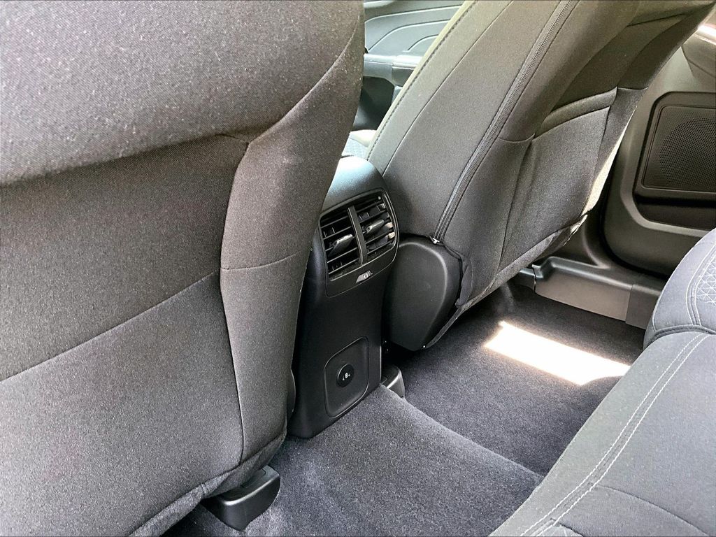 2023 Ford Escape — photo 23