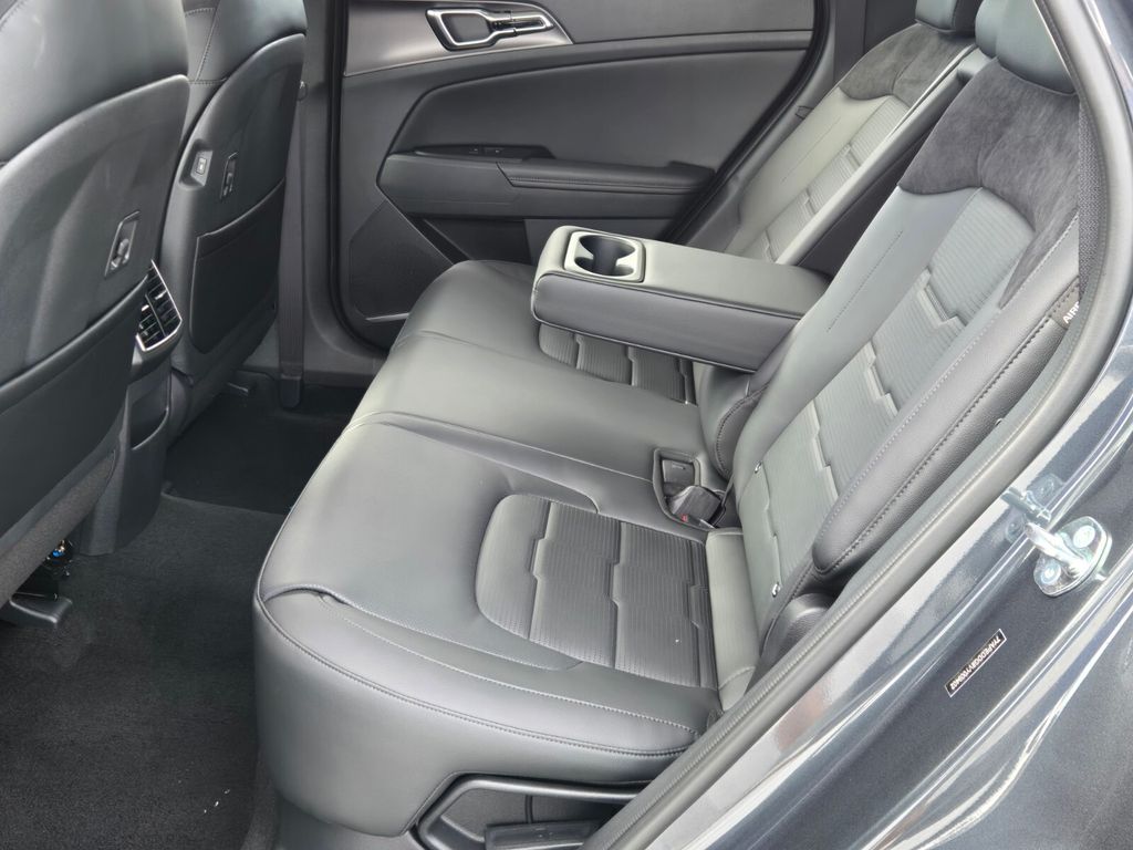 2027 Kia Sportage - $41,135
