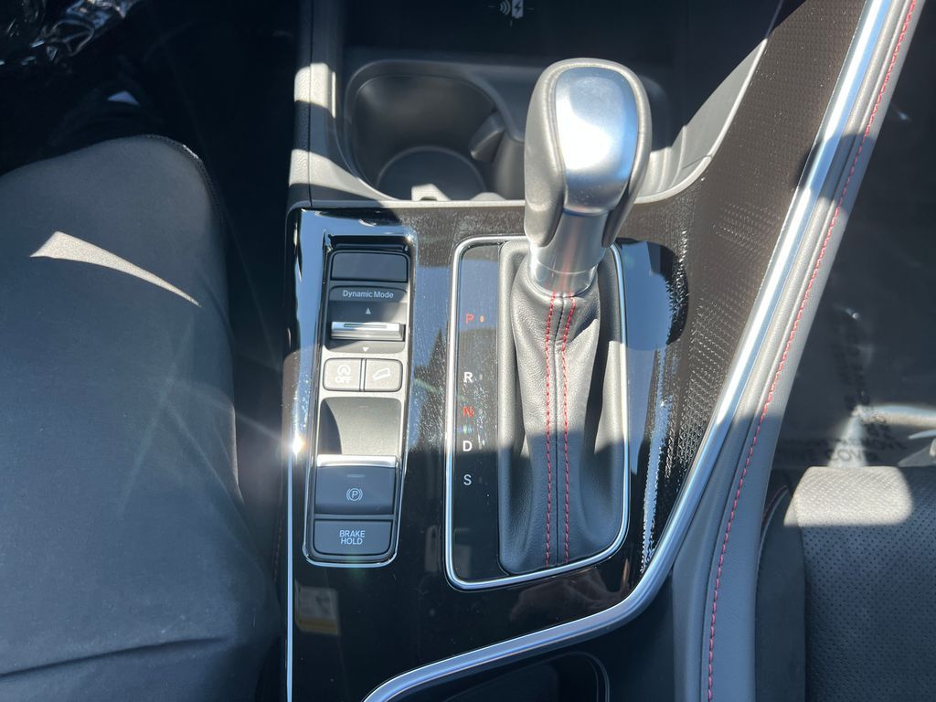 Thumbnail: 2025 Acura ADX - 19