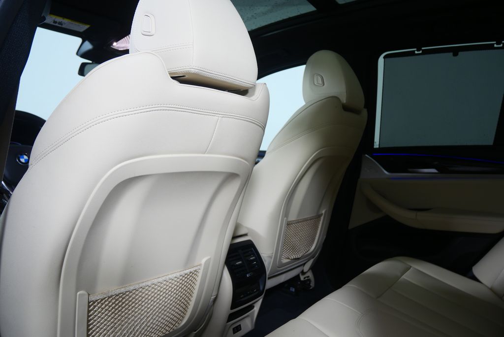 Thumbnail: 2021 BMW X3 - 18