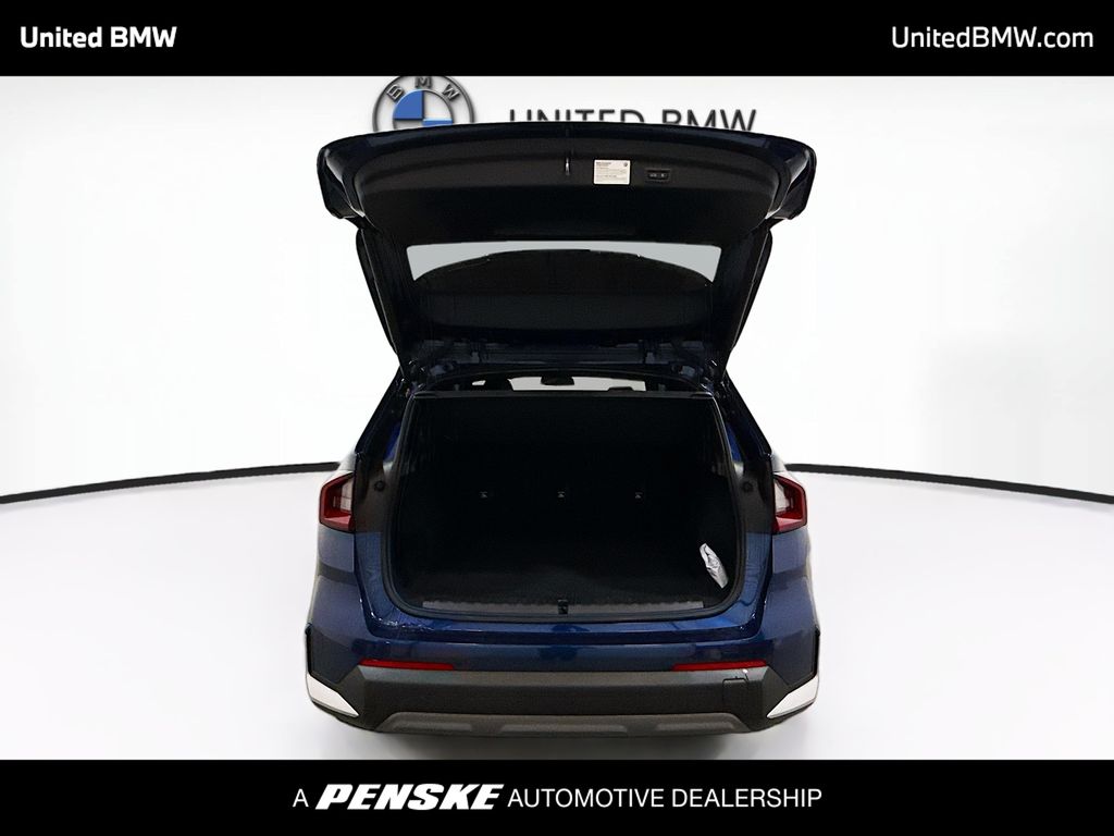 Thumbnail: 2023 BMW X1 - 14