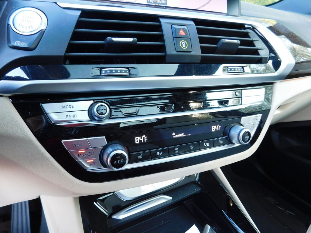 Thumbnail: 2021 BMW X3 - 11