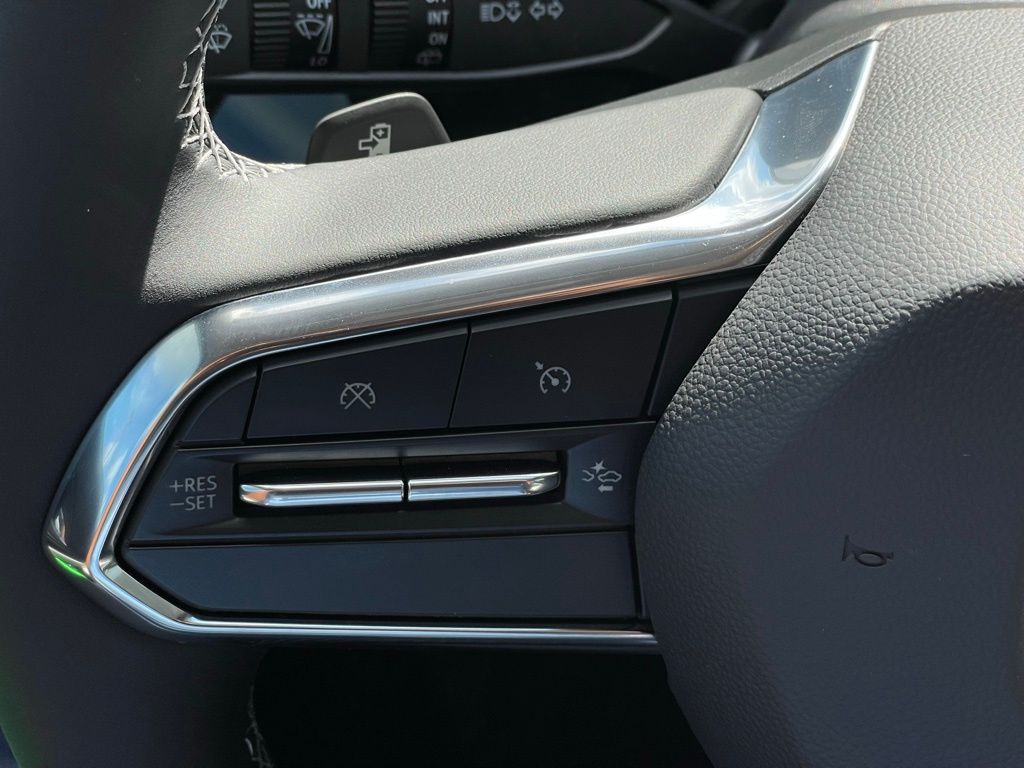 Thumbnail: 2025 Honda Prologue - 15