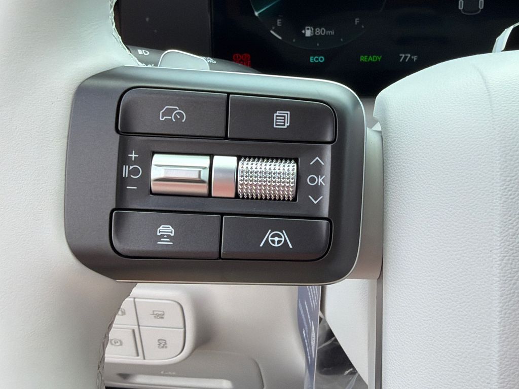 New 2026 White Hyundai Blue SEL Premium image 25