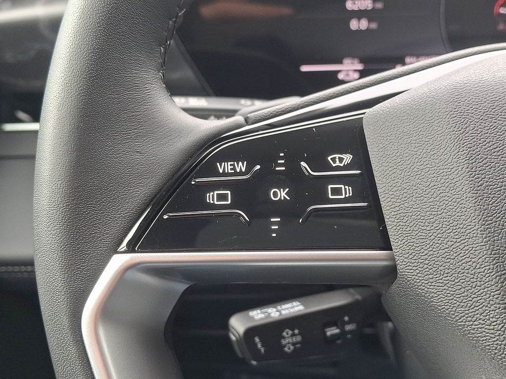 Thumbnail: 2025 Audi e-tron S - 22