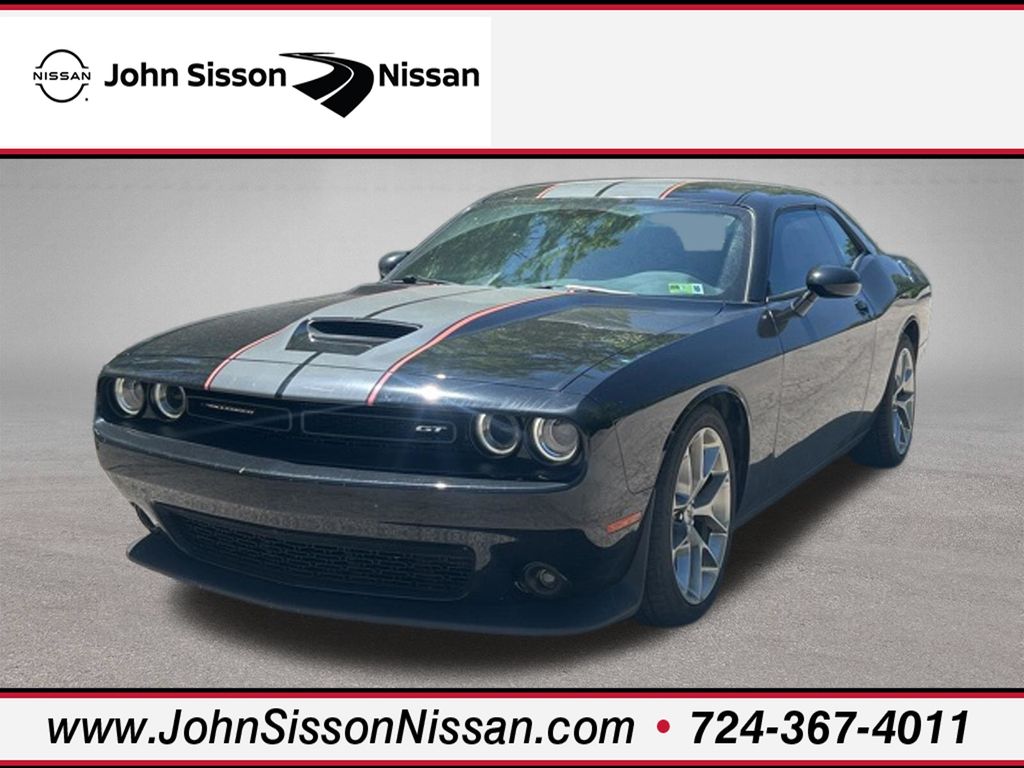 Pitch Black Clearcoat 2022 Dodge Challenger Coupe Rear-Wheel Drive 8-Speed Automatic