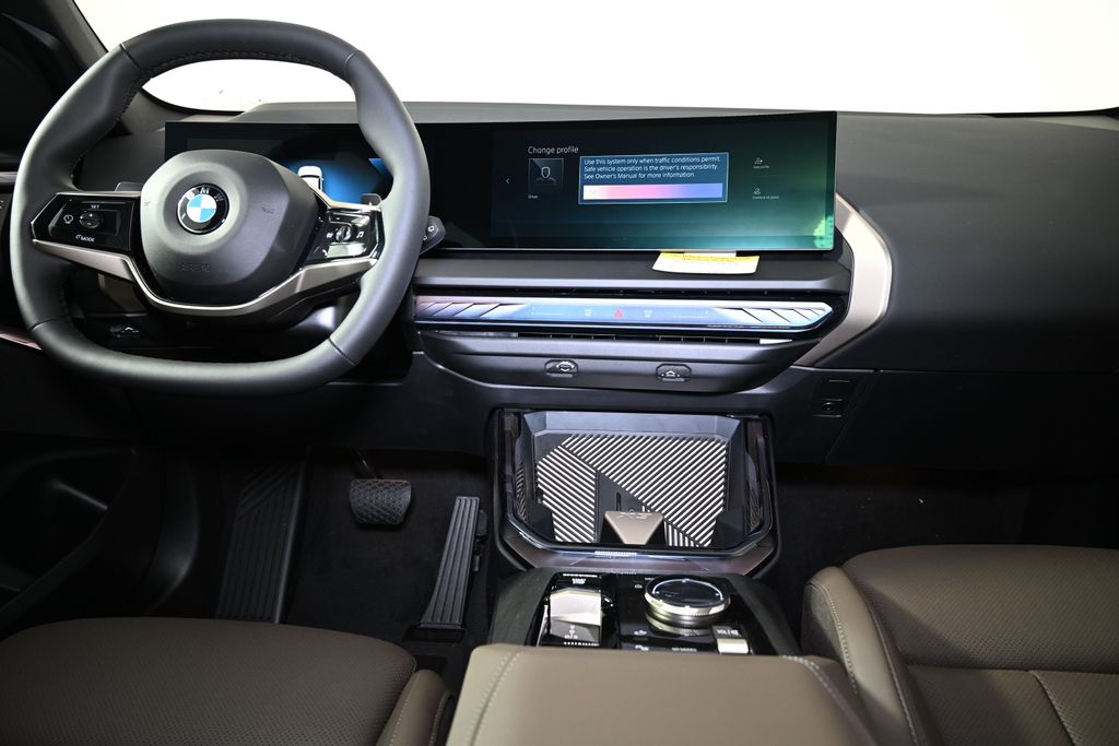 Thumbnail: 2025 BMW X3 - 16