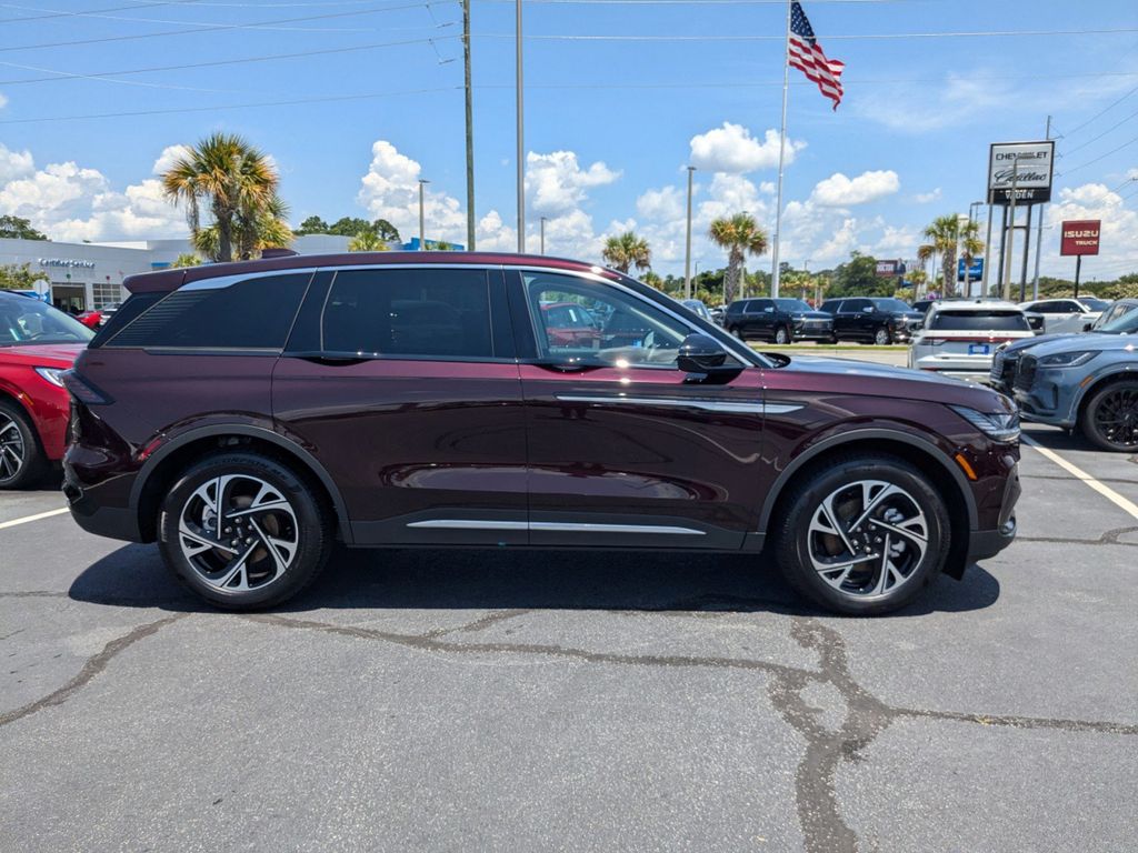 2025 Lincoln Nautilus Hybrid Premiere