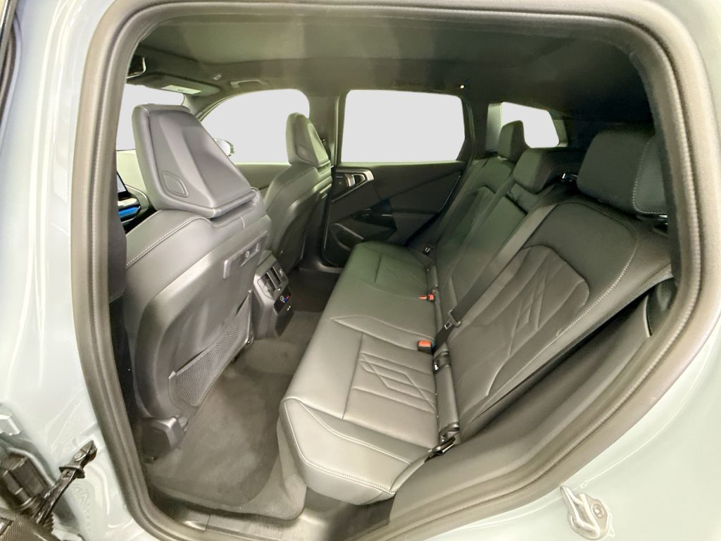 Thumbnail: 2026 BMW X3 - 20