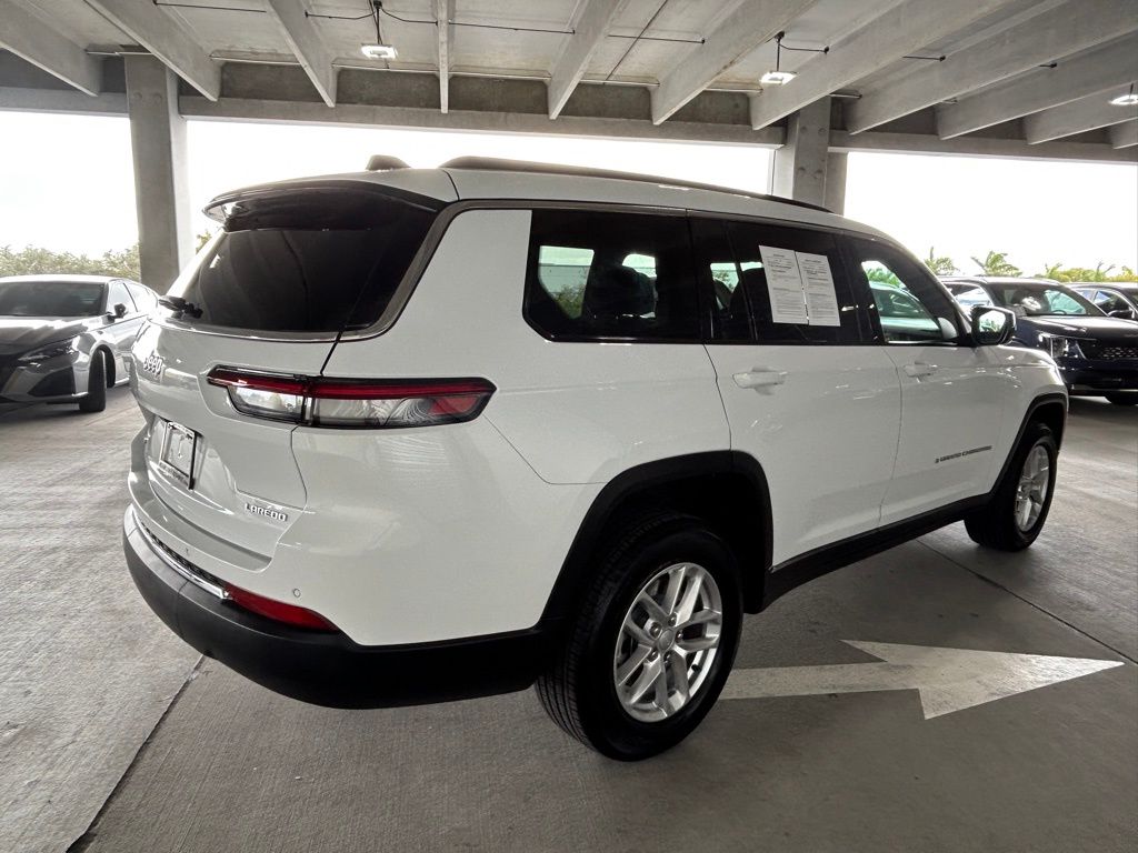 Used 2025 Bright White Clearcoat Jeep Laredo image 5