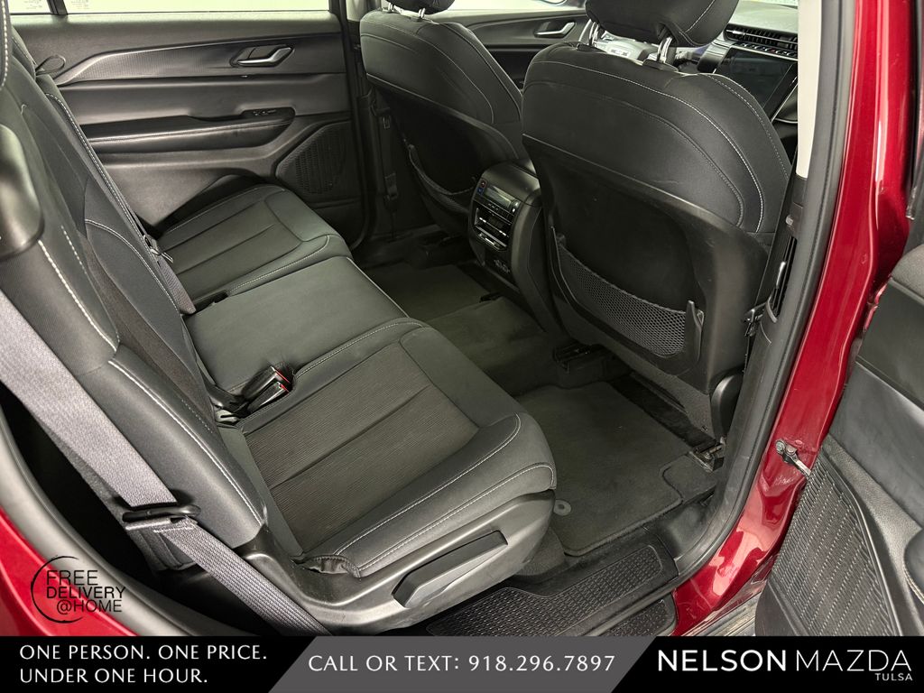 Used 2023 Red Jeep Laredo image 37