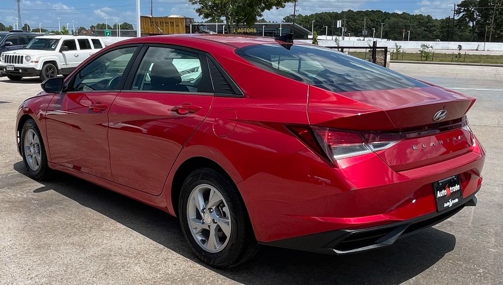 2022 Hyundai Elantra SE Red at DeMontrond Auto Country