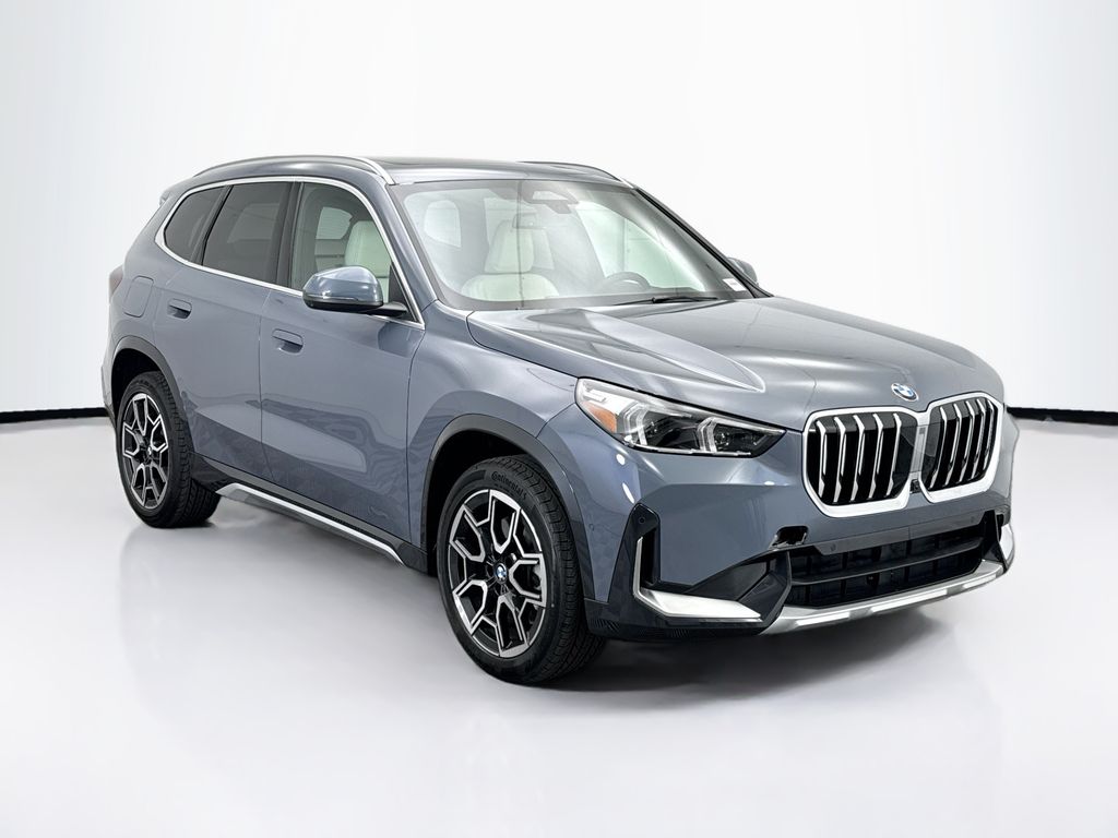 Thumbnail: 2026 BMW X1 - 3