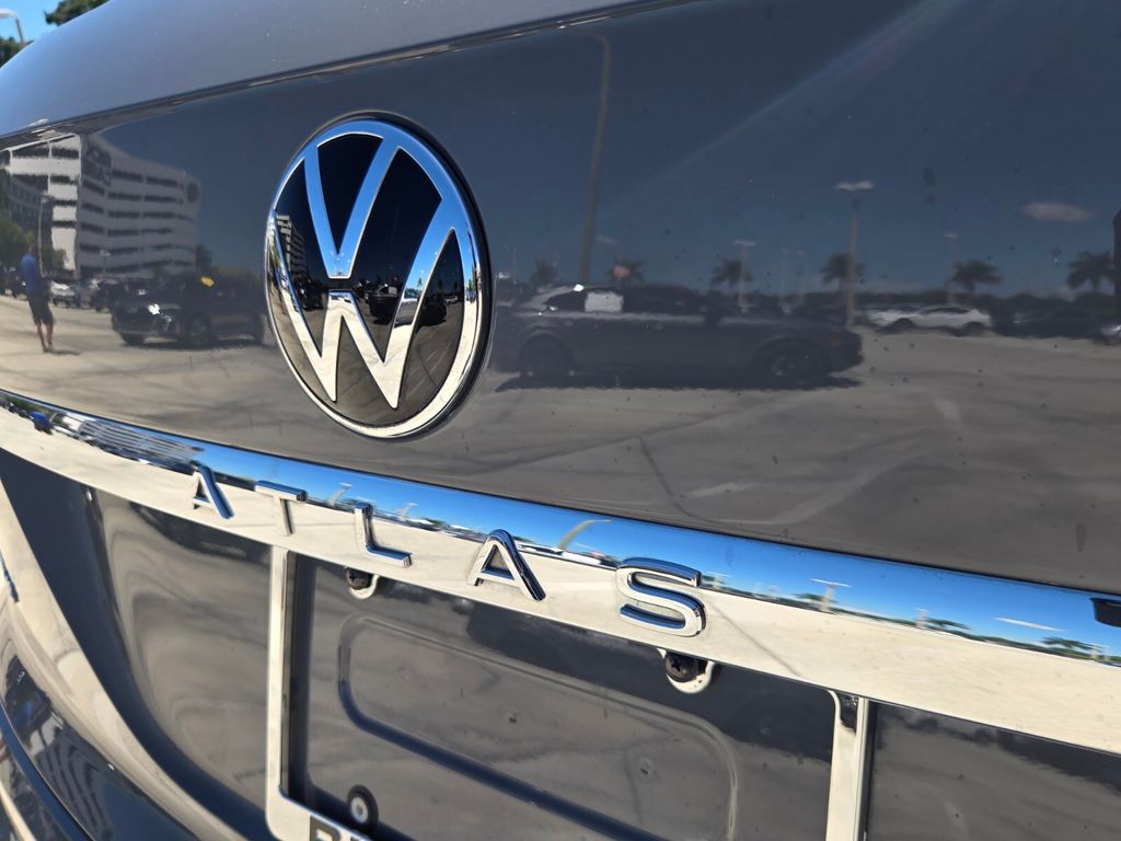 2022 Volkswagen Atlas - $20,600