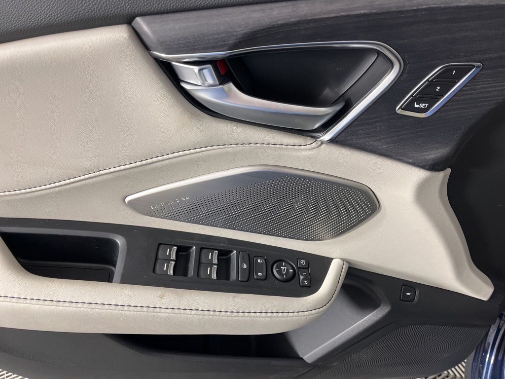 Thumbnail: 2026 Acura RDX - 27