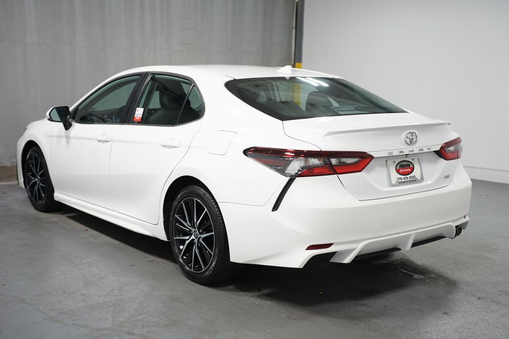 2023 Toyota Camry SE 6