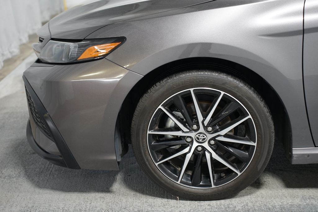 2024 Toyota Camry SE 5