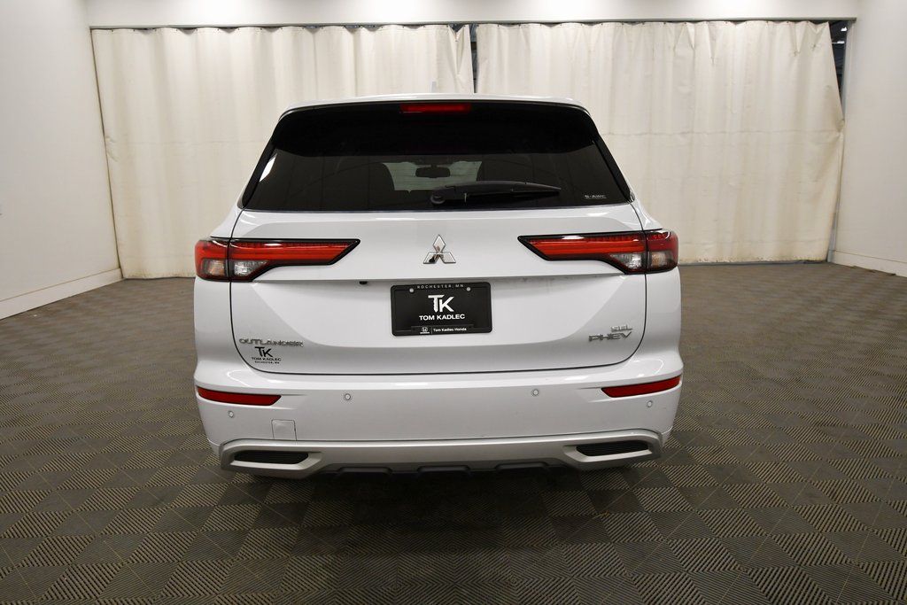 Used 2024 Mitsubishi Outlander PHEV SUV