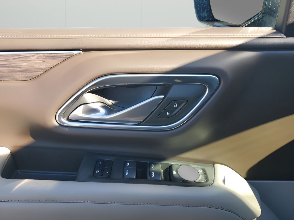 Used Car 2021 Chevrolet Suburban  Z71 For Sale Under $60,000 In Austin, Texas