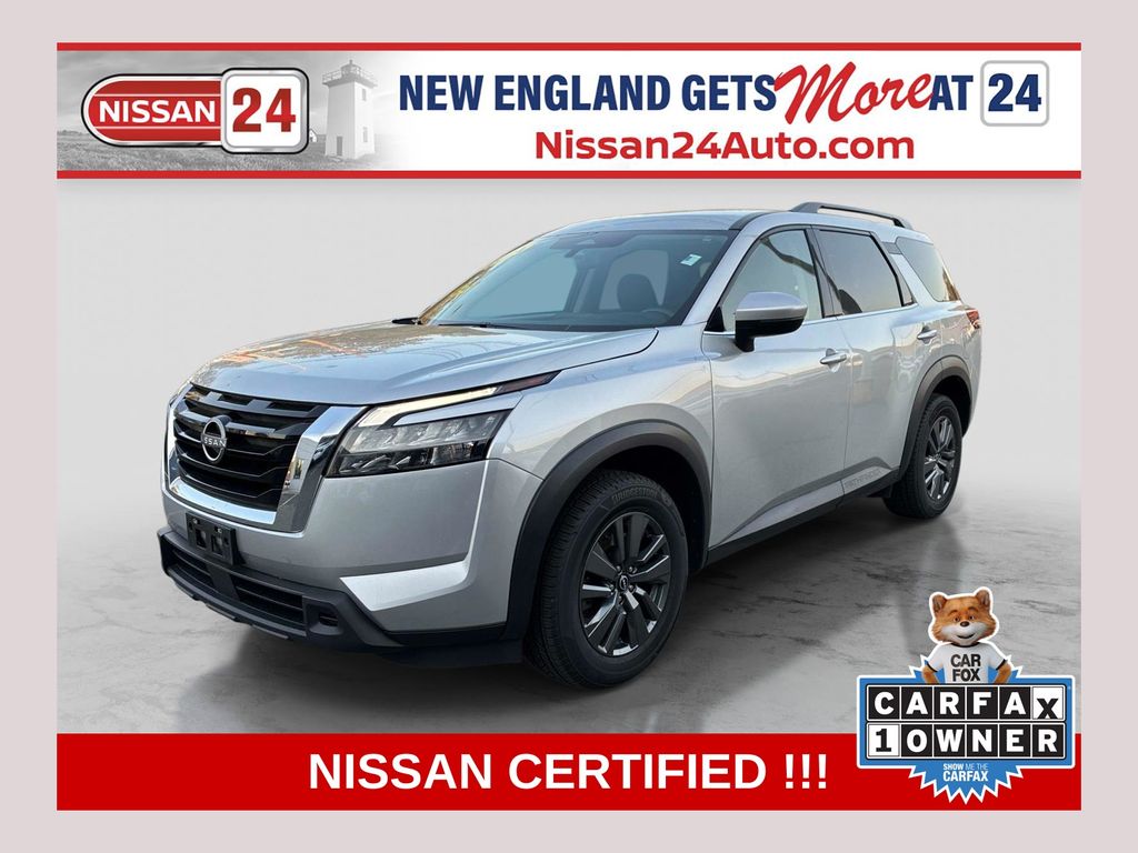 Brilliant Silver Metallic 2024 Nissan Pathfinder SV 4WD SUV / Crossover All-Wheel Drive 9-Speed Automatic