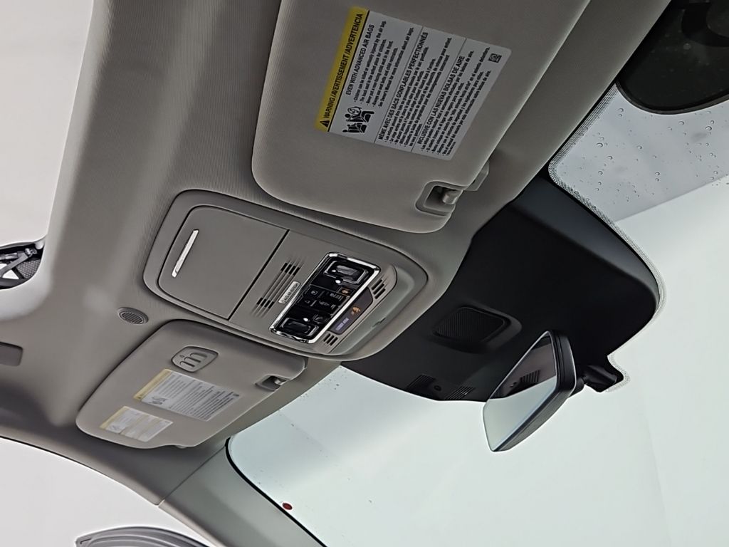 Thumbnail: 2025 Lincoln Aviator - 17