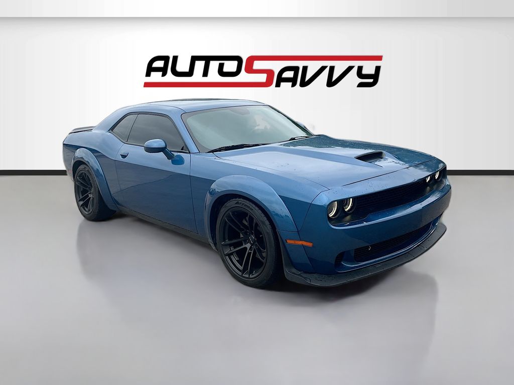 2022 Dodge Challenger R/T's photo