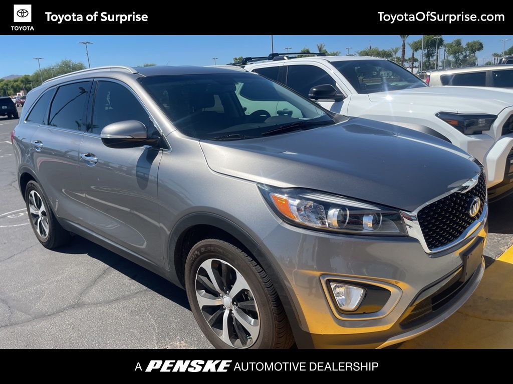 Thumbnail: 2017 Kia Sorento - 1
