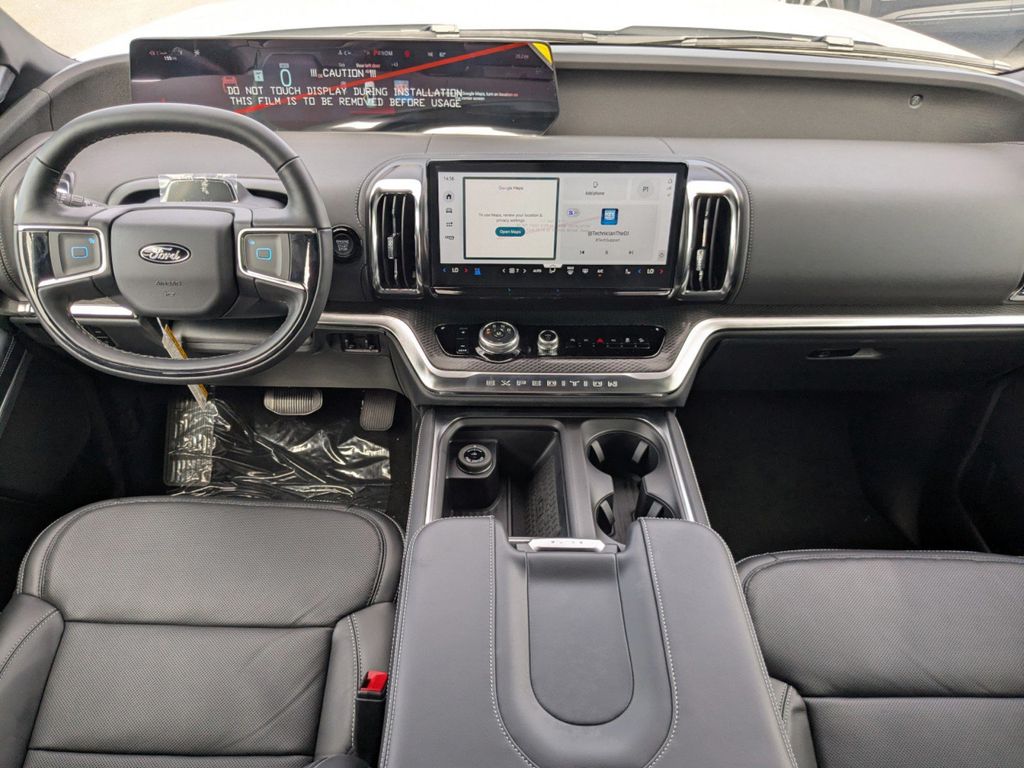 2025 Ford Expedition Platinum MAX