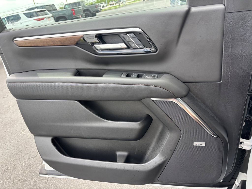 Used Car 2025 Chevrolet Suburban  High Country For Sale Under $90,000 In Austin, Texas