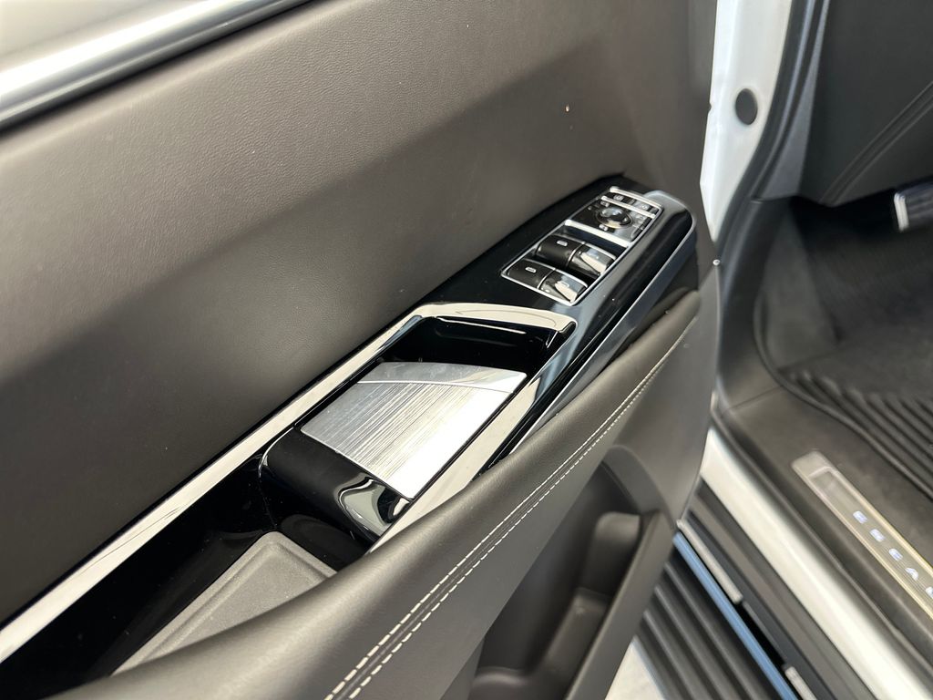 Used Car 2025 Cadillac Escalade  V-series For Sale Under $200,000 In Austin, Texas
