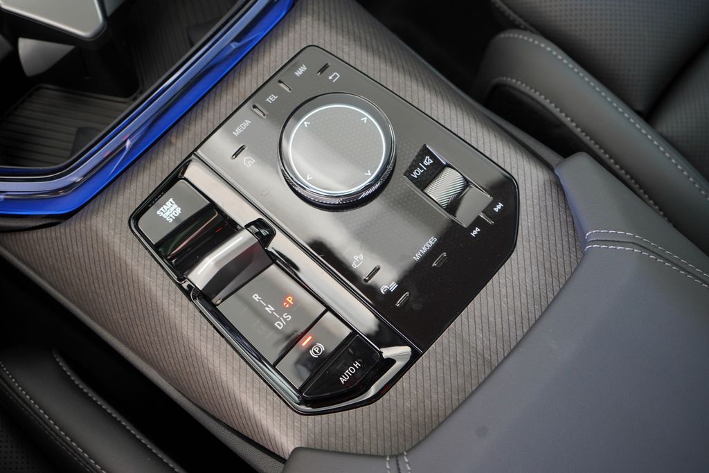 Thumbnail: 2026 BMW X3 - 19