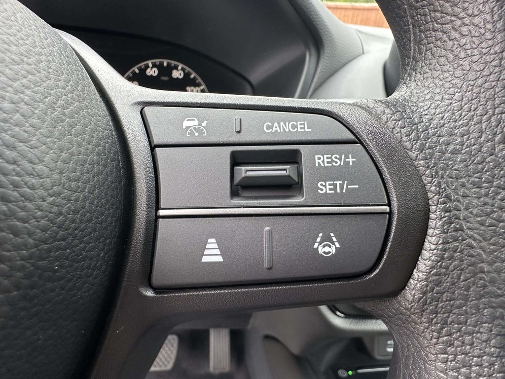 2026 Honda HR-V LX - Photo 11