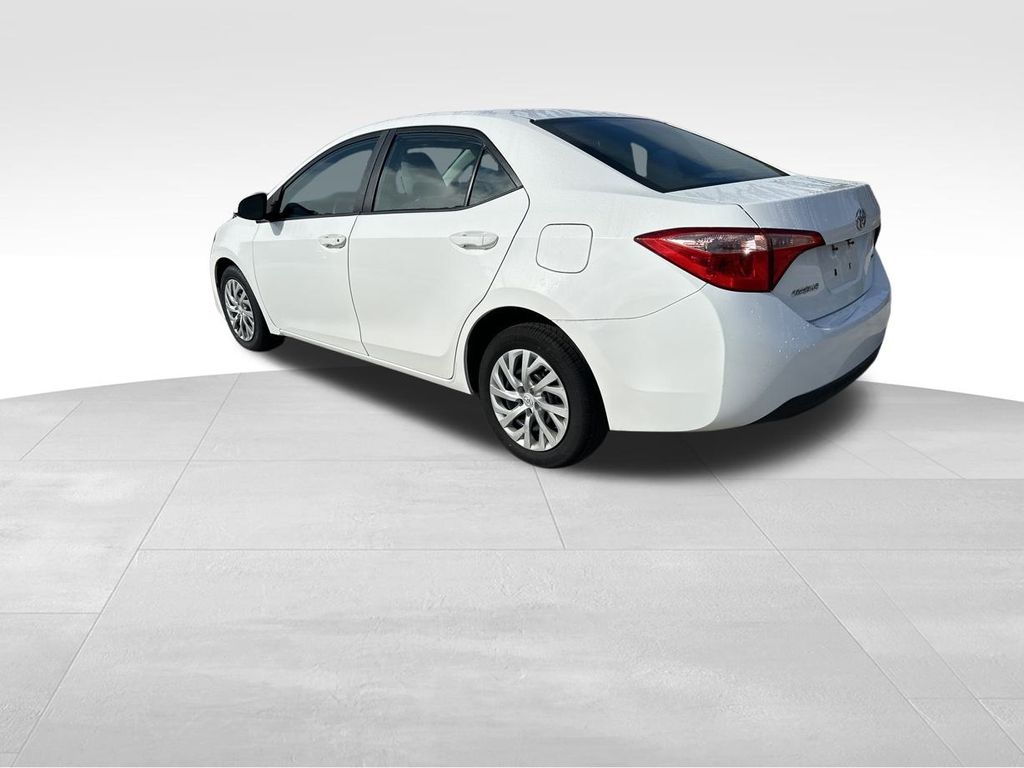 2019 Toyota Corolla LE 7