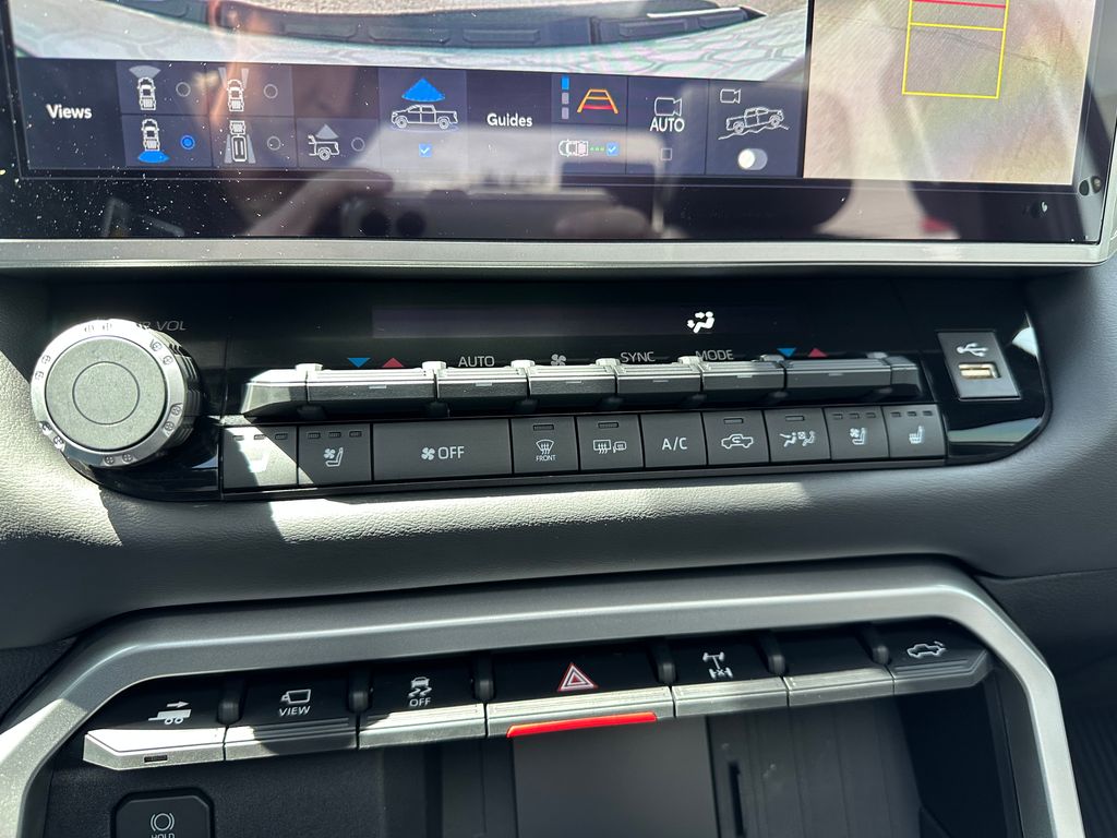 2025 Toyota Tundra Hybrid Platinum