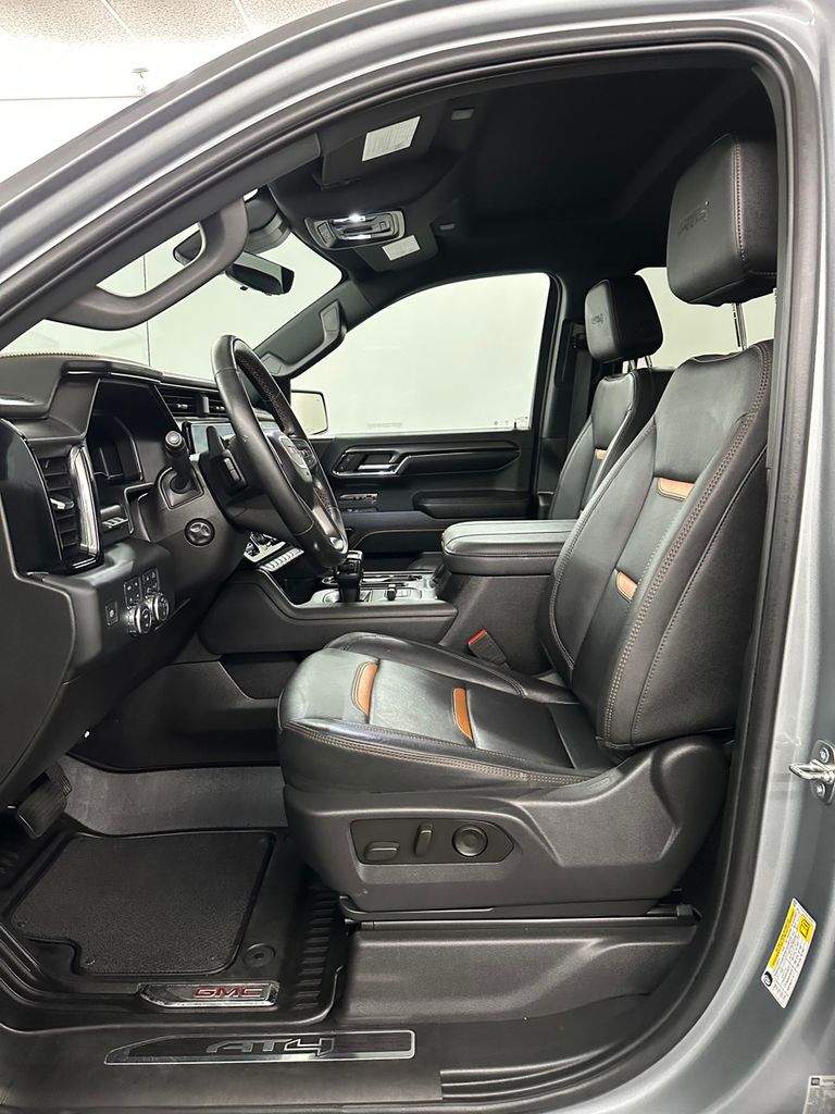 used 2024 GMC Sierra 1500 car, priced at $49,985