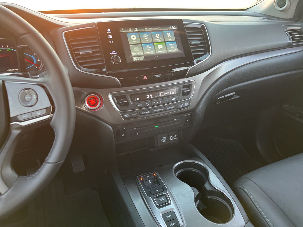 Thumbnail: 2022 Honda Pilot - 18