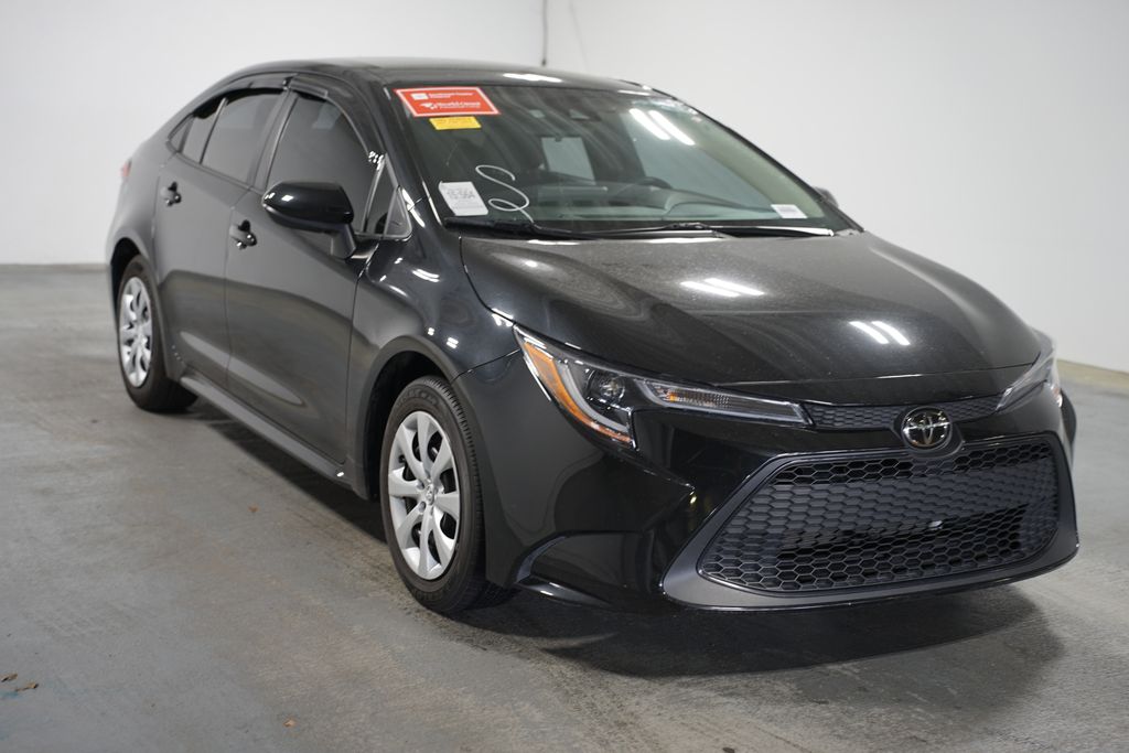 2022 Toyota Corolla LE 3