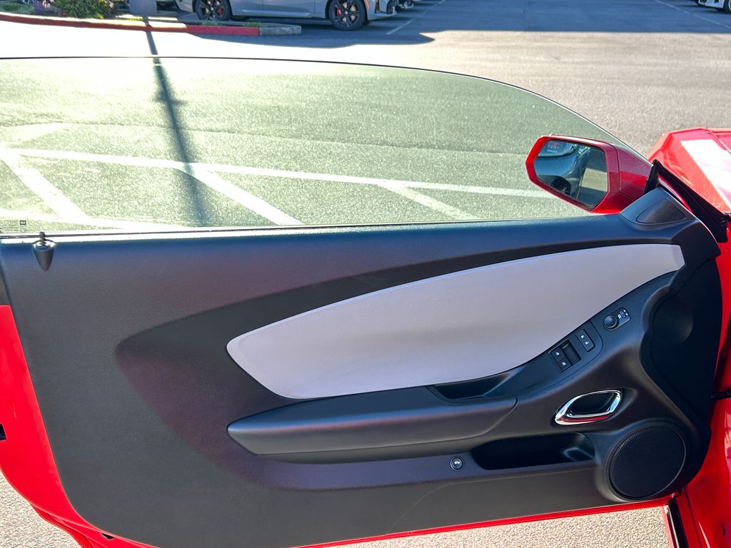 Thumbnail: 2014 Chevrolet Camaro - 11