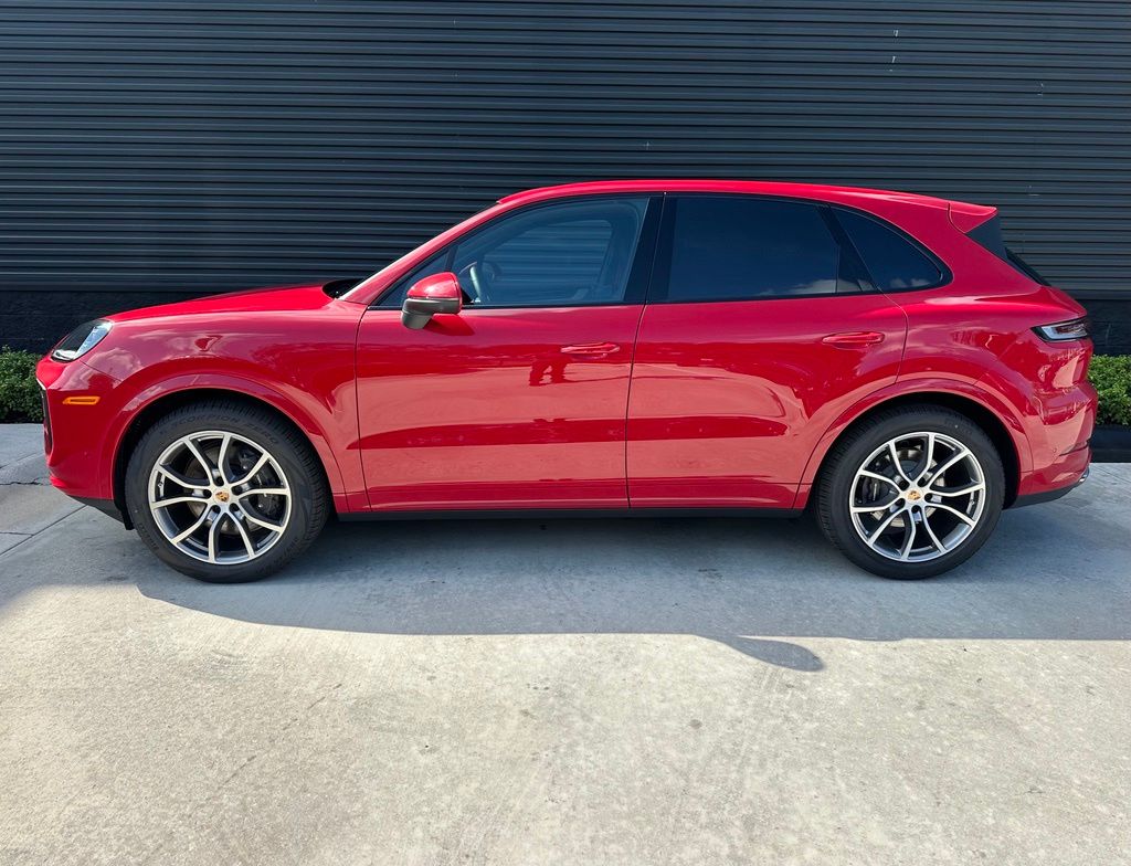 Thumbnail: 2026 Porsche Cayenne - 2