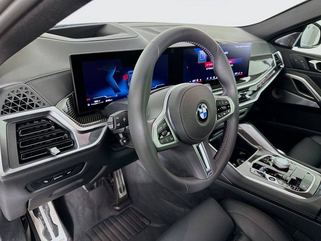 Thumbnail: 2025 BMW X6 - 9