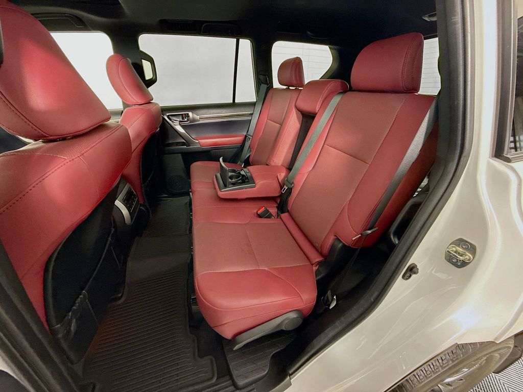 Thumbnail: 2023 Lexus GX - 26