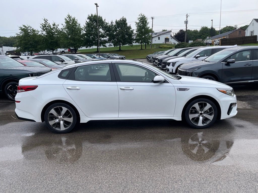 Snow White Pearl 2019 Kia Optima Sedan Front-Wheel Drive 6-Speed Automatic