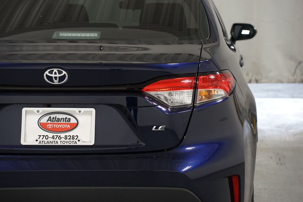 Thumbnail: 2023 Toyota Corolla - 10
