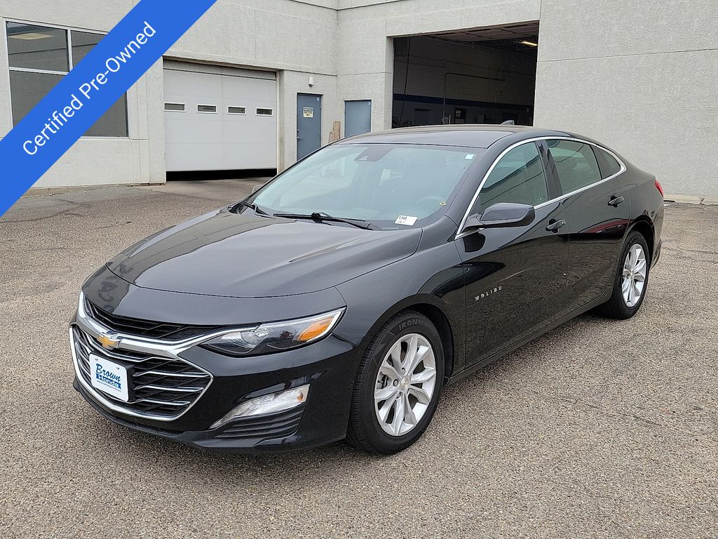 2024 Chevrolet Malibu LT - 4