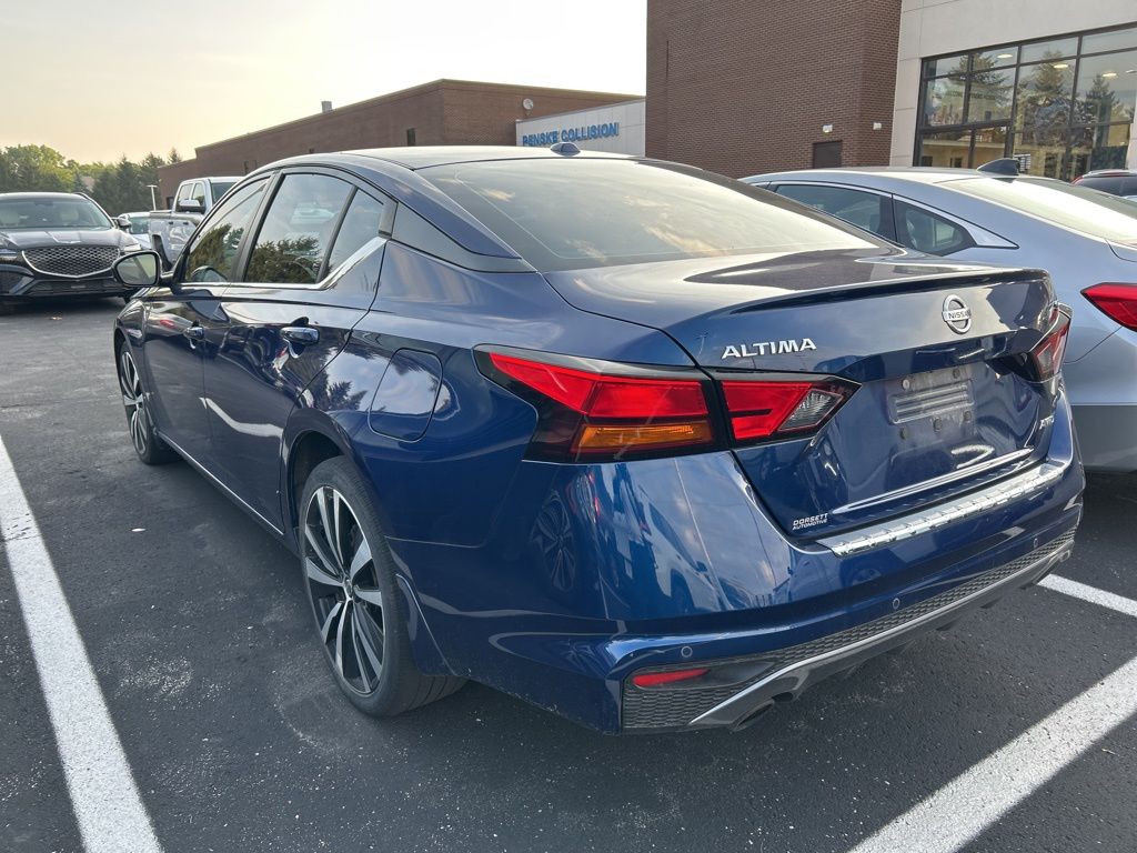 Thumbnail: 2020 Nissan Altima - 2