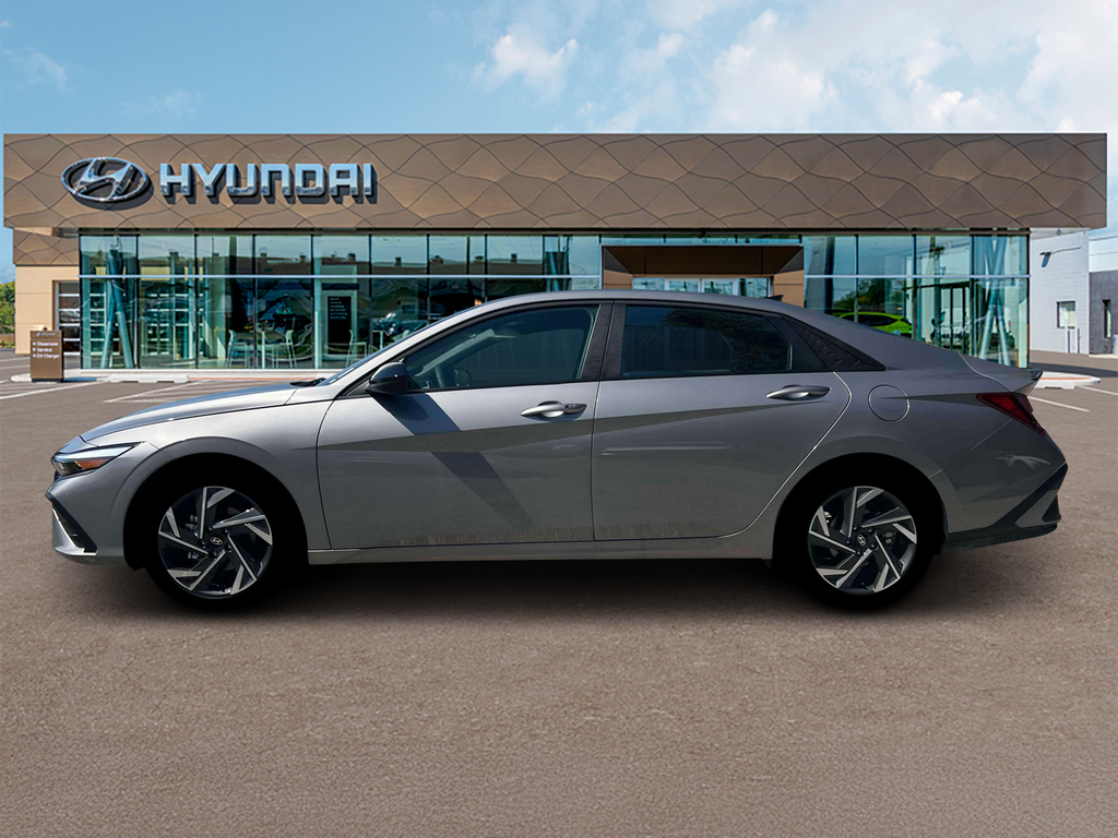 2025 Hyundai Elantra Sport 3
