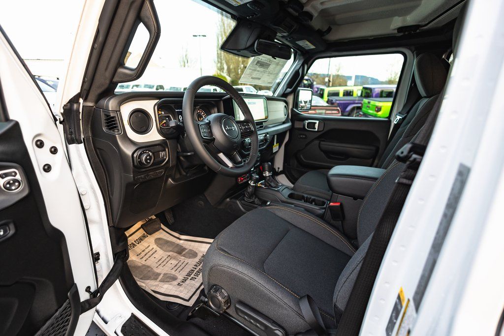 2026 Jeep Gladiator Willys thumbnail 20